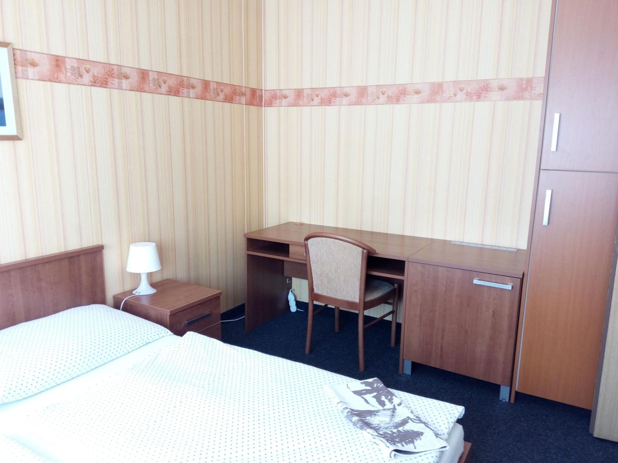 Hotel Koliba Vrbno pod Pradědem エクステリア 写真