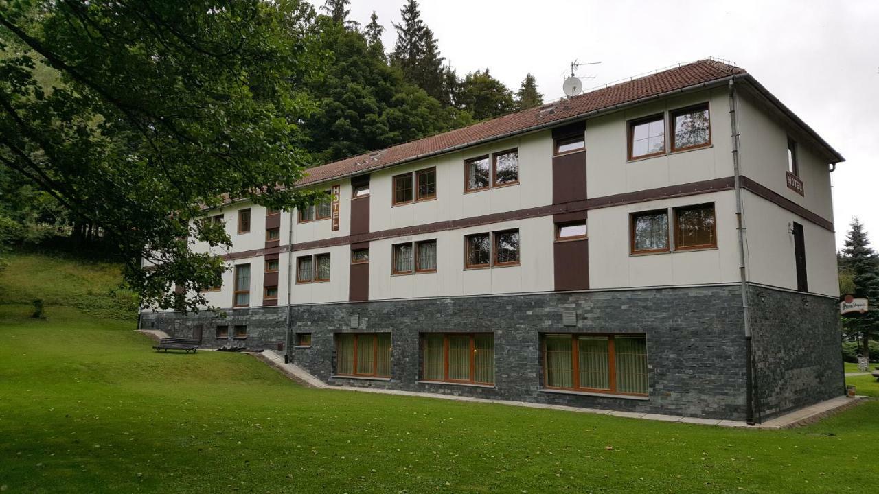 Hotel Koliba Vrbno pod Pradědem エクステリア 写真