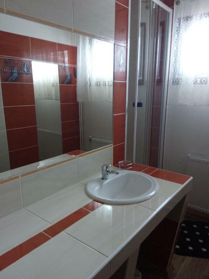 Hotel Koliba Vrbno pod Pradědem エクステリア 写真